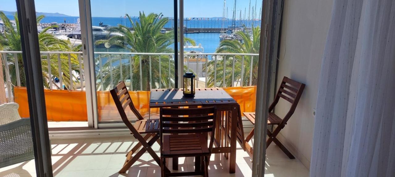 Bleuazur 2 Apartamento Hyères Exterior foto